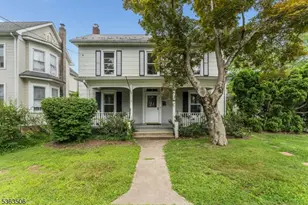 139 4th St, Belvidere, NJ 07823 - Photo 1