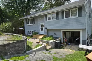 28 Beardslee Hill Dr, Ogdensburg, NJ 07439 - Photo 1