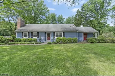 20 Ellis Dr, Bernards Township, NJ 07920 - Photo 1