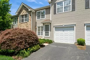 531 Cascade Ct, Mahwah, NJ 07430 - Photo 1