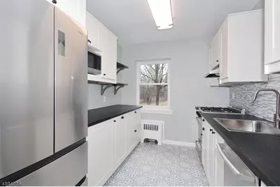 18 Springfield Ave #2C, Cranford Township, NJ 07016 - Photo 1