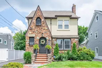 433 E 5th Ave, Roselle, NJ 07203 - Photo 1