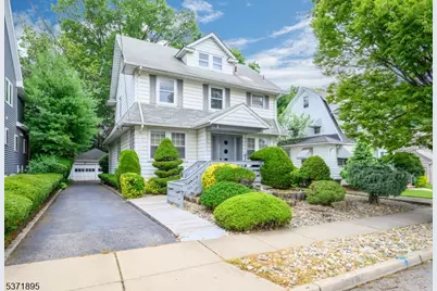 390 South Pkwy, Clifton, NJ 07014 - Photo 1