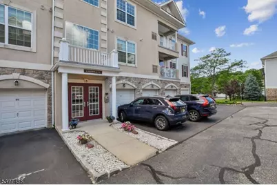 3 Bedrock Ct #B3, Woodland Park, NJ 07424 - Photo 1