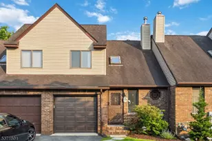 8 Tudor Dr, Pompton Lakes, NJ 07442 - Photo 1