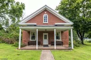 18 Church Rd, Holland Township, NJ 08848 - Photo 1