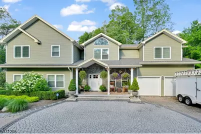 224 Wawayanda Rd, Vernon, NJ 07422 - Photo 1