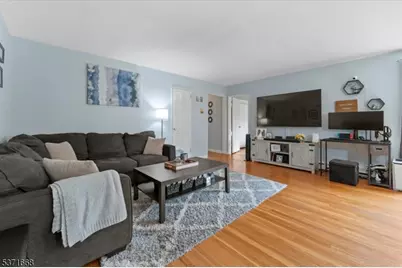 799 Mountain Ave Unit #D, Springfield, NJ 07081 - Photo 1