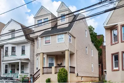 305 S 11th St, Newark, NJ 07103 - Photo 1