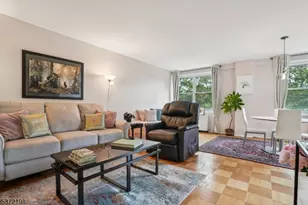 926 Bloomfield Ave, Glen Ridge, NJ 07028 - Photo 1