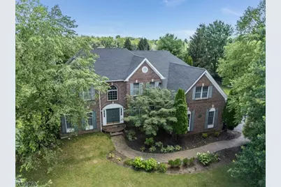 36 Wyckoff Dr, Union Township, NJ 08867 - Photo 1