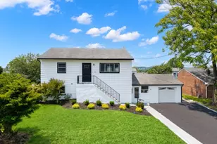 86 Mt Pleasant Ave, Woodland Park, NJ 07424 - Photo 1