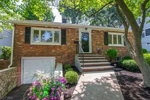 138 Carteret St, Glen Ridge, NJ 07028 - Photo 1