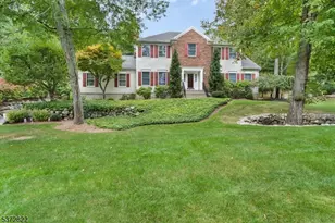 6 Everest Dr, Allamuchy Township, NJ 07840 - Photo 1