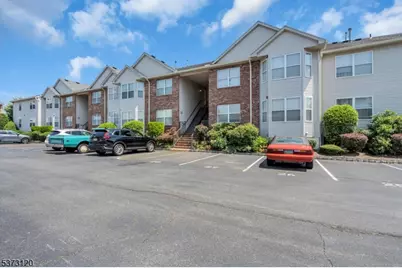 15 Donna Dr, East Hanover Township, NJ 07936 - Photo 1