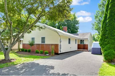 6 Park Pl, Pompton Lakes, NJ 07442 - Photo 1