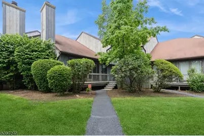 267 Gemini Dr #1A, Hillsborough Township, NJ 08844 - Photo 1