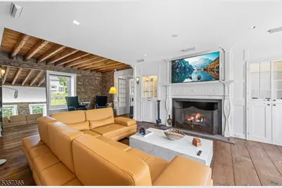 868 Goffle Rd, Hawthorne, NJ 07506 - Photo 1