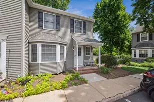 32 Village Ct, Bound Brook, NJ 08805 - Photo 1