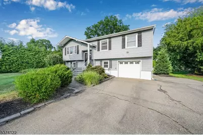 120 W Parkway, Pequannock Township, NJ 07444 - Photo 1