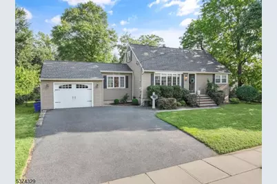 42 W Franklin Ave, Pequannock Township, NJ 07440 - Photo 1