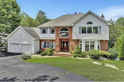 10 Skyview Dr, Rockaway Township, NJ 07866 - Photo 1