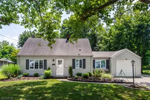 76 Village Rd, Pequannock Township, NJ 07444 - Photo 1