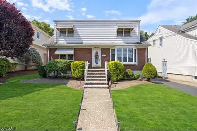 87 Hobart Pl, Totowa, NJ 07512 - Photo 1