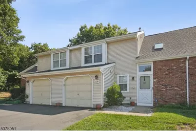 139 Skipton Pl, Franklin Township, NJ 08873 - Photo 1