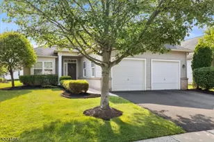 20 Daulton Dr, Franklin Township, NJ 08873 - Photo 1