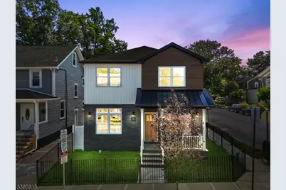 52 Ivy St, Newark, NJ 07106 - Photo 1