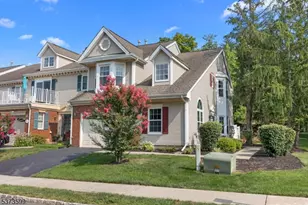 2 Sapphire Ln, Franklin Township, NJ 08823 - Photo 1