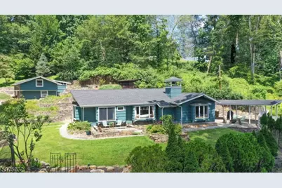 5 Ironia Rd, Chester, NJ 07836 - Photo 1