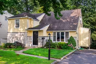 13 Nelson Pl, Nutley, NJ 07110 - Photo 1