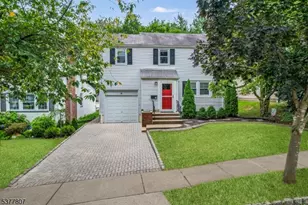 40 Eaton Pl, Bloomfield, NJ 07003 - Photo 1