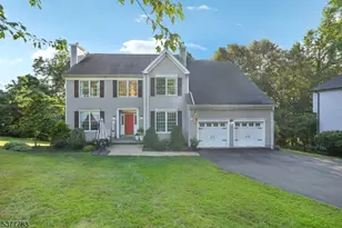 14 Almadera Dr, Wayne, NJ 07470 - Photo 1