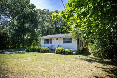 28 Virginia Ave, Jefferson Township, NJ 07849 - Photo 1