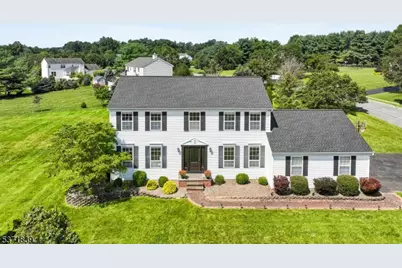 7 Johnston Dr, Raritan Township, NJ 08822 - Photo 1