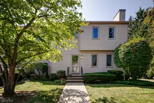 5E Somerset Hills Ct, Bernardsville, NJ 07924 - Photo 1