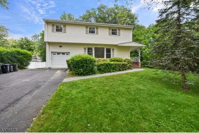 50 Briarwood Dr, Berkeley Heights Township, NJ 07922 - Photo 1