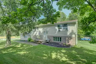 936 Hampton Rd, Stillwater, NJ 07860 - Photo 1