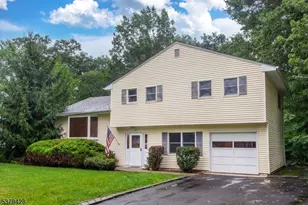 63 Shadow Ln, Berkeley Heights Township, NJ 07922 - Photo 1