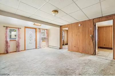 18 Ocean Ave, Jersey City, NJ 07305 - Photo 1