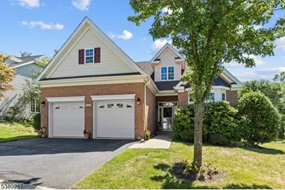 102 Ondish Ct, Mount Arlington, NJ 07856 - Photo 1