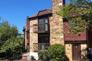 19 Trafalgar Ct, Washington Township, NJ 07840 - Photo 1