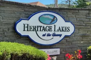 36 Burlington Ct, Hamburg, NJ 07419 - Photo 1