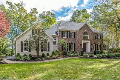 5 Wood Hollow Dr, Union Township, NJ 08867 - Photo 1