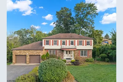 119 Pleasantview Dr, Wayne, NJ 07470 - Photo 1