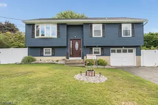 706 Lynda Rd, Lopatcong Township, NJ 08865 - Photo 1