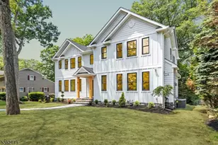 48 Hunterdon Blvd, Berkeley Heights Township, NJ 07974 - Photo 1